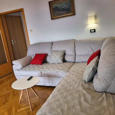 Meerblick-wohneinheit 8 Personen Am Zentrumsrand Apartment *