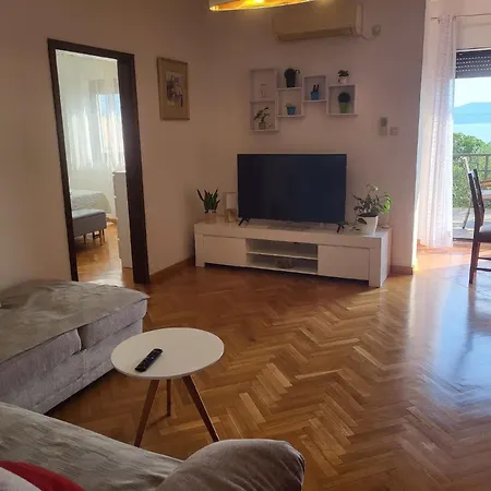 Meerblick-wohneinheit 8 Personen Am Zentrumsrand Apartment